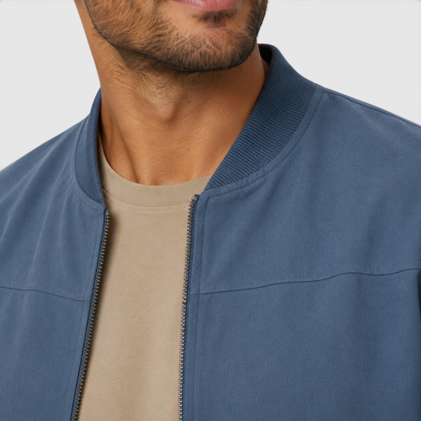 Men's Lightweight Bomber Jacket for Everyday Wear