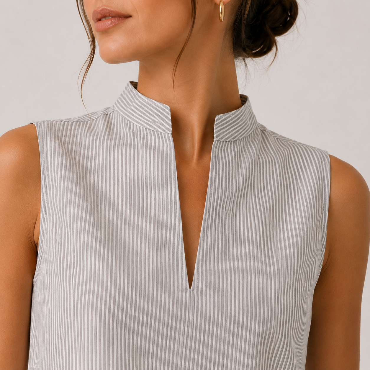 Women's Sleeveless Striped V-Neck Blouse Lightweight Casual Top